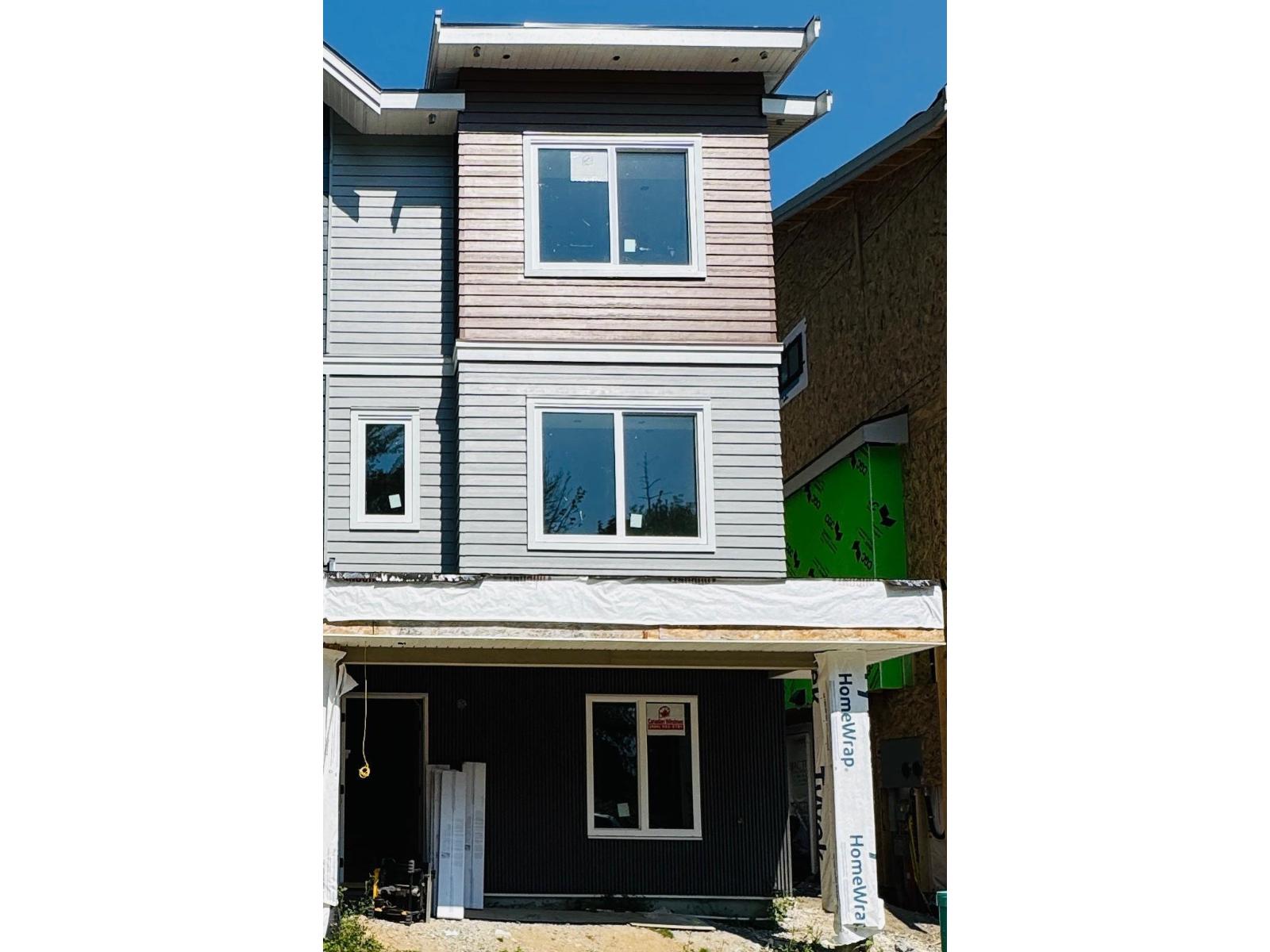 101 14755 68a Avenue, Surrey, British Columbia  V3S 2B2 - Photo 1 - R3153461