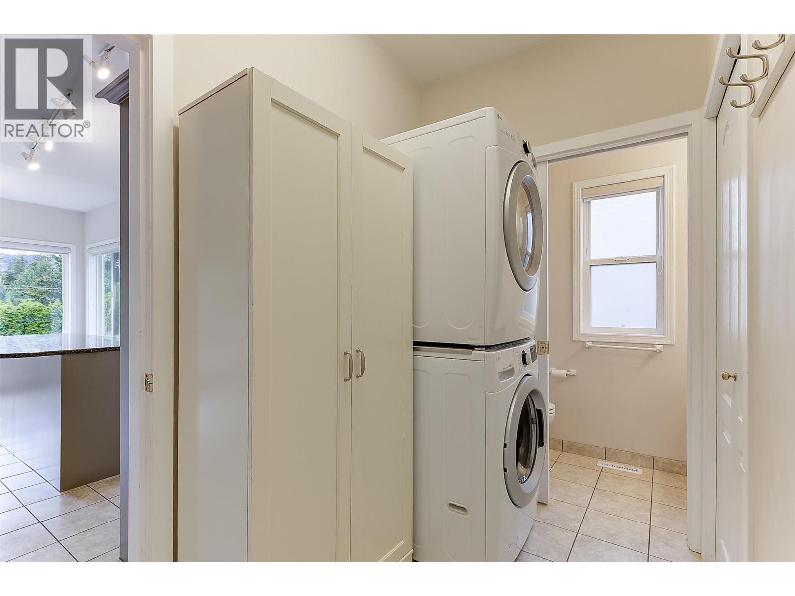 3244 Deer Ridge Court, West Kelowna, British Columbia  V4T 2R3 - Photo 27 - 10386047