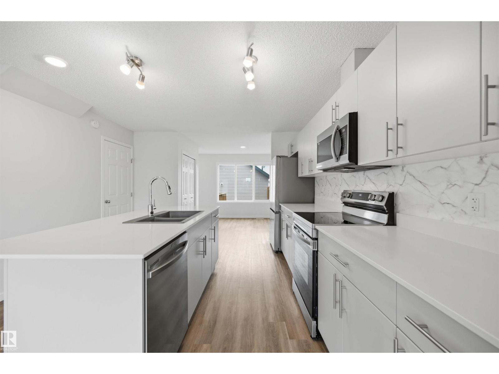19112 22 Av Nw, Edmonton, Alberta  T6M 1R1 - Photo 9 - E4502511