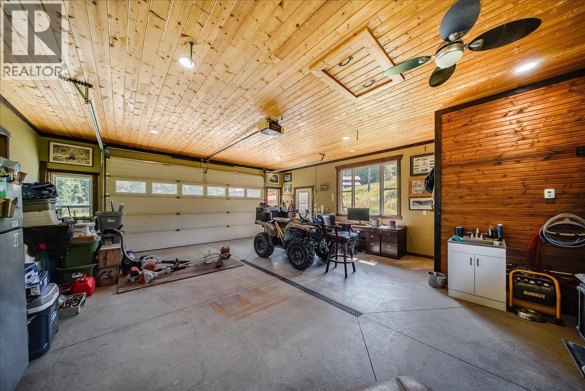 4095 Feeney's Road E, Rossland, British Columbia  V0G 1L0 - Photo 31 - 10396977