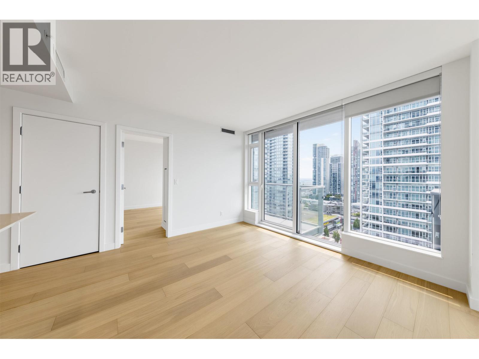 2104 6000 Mckay Avenue, Burnaby, British Columbia V5H 0K2 - Photo 13 - R3153301