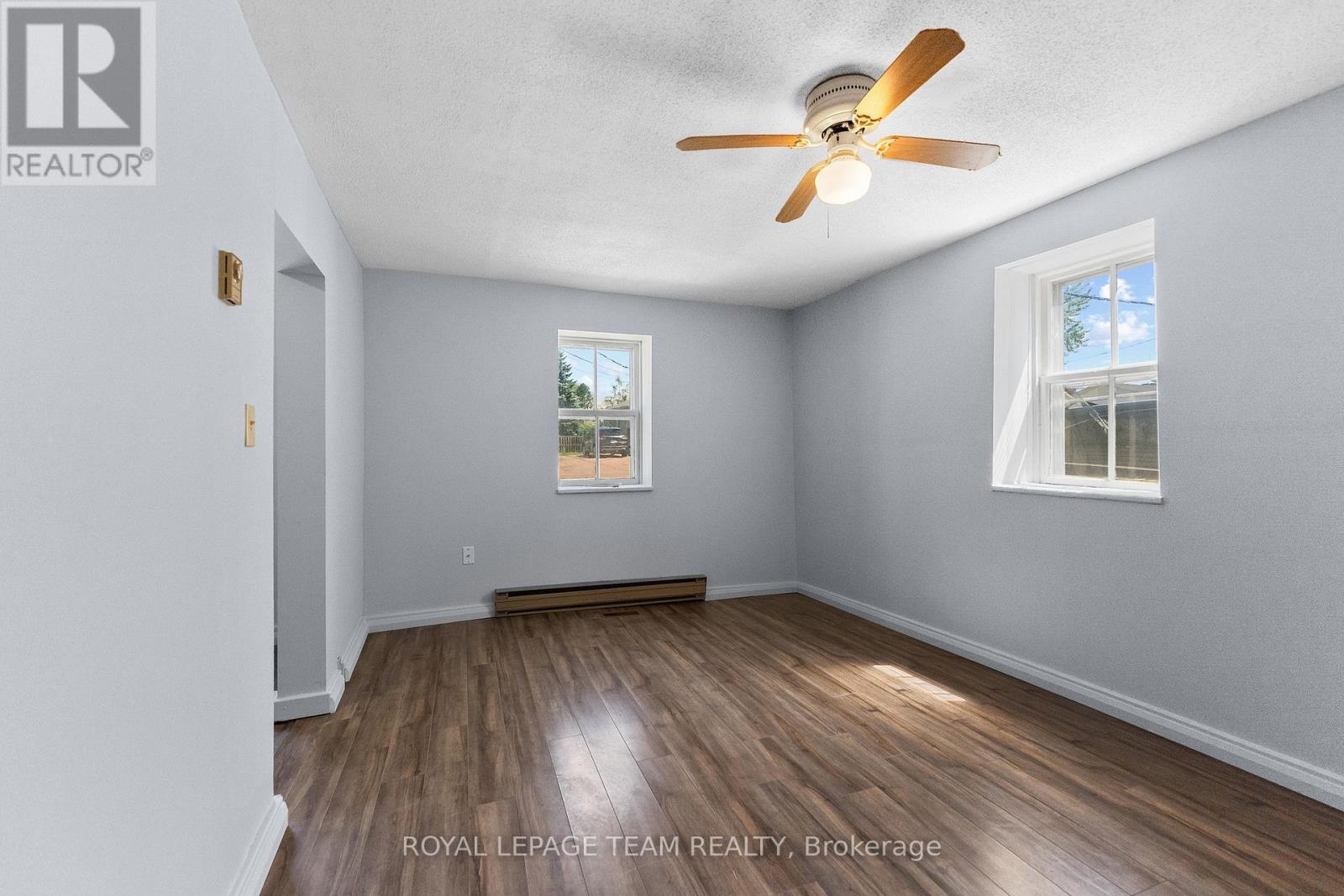 42 Bonnechere Street S, Renfrew, Ontario  K7V 1Z1 - Photo 9 - X13647922