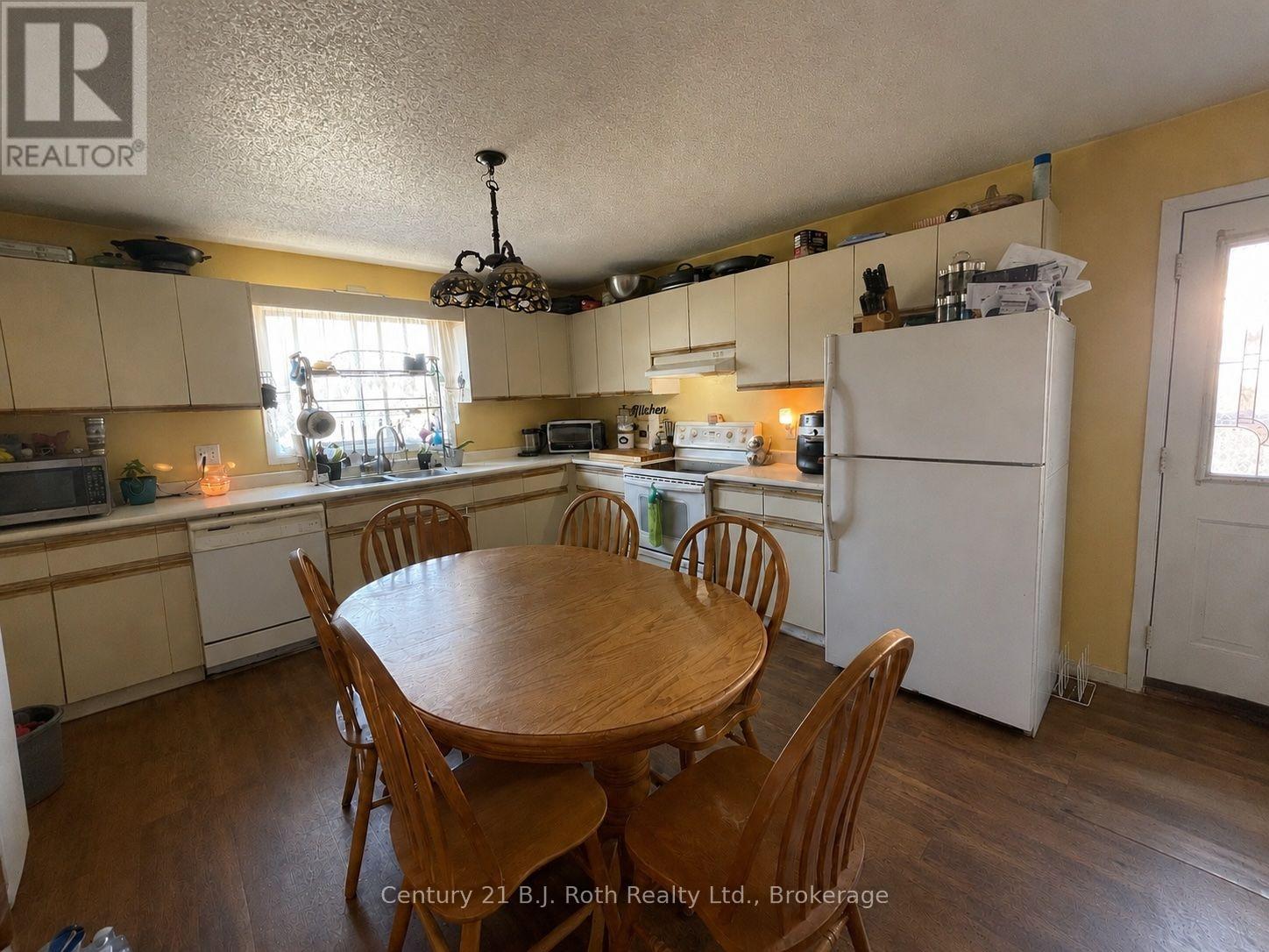 59 THERRIEN COURT, Penetanguishene, Ontario