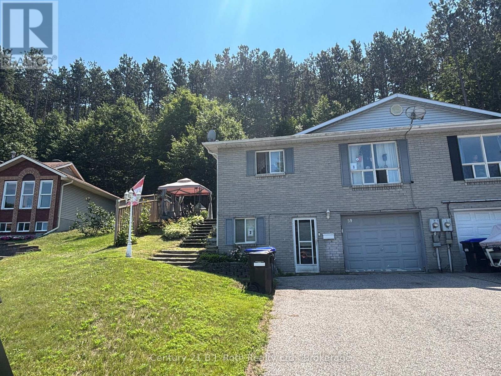 59 Therrien Court, Penetanguishene, Ontario  L9M 1P6 - Photo 2 - S13647856