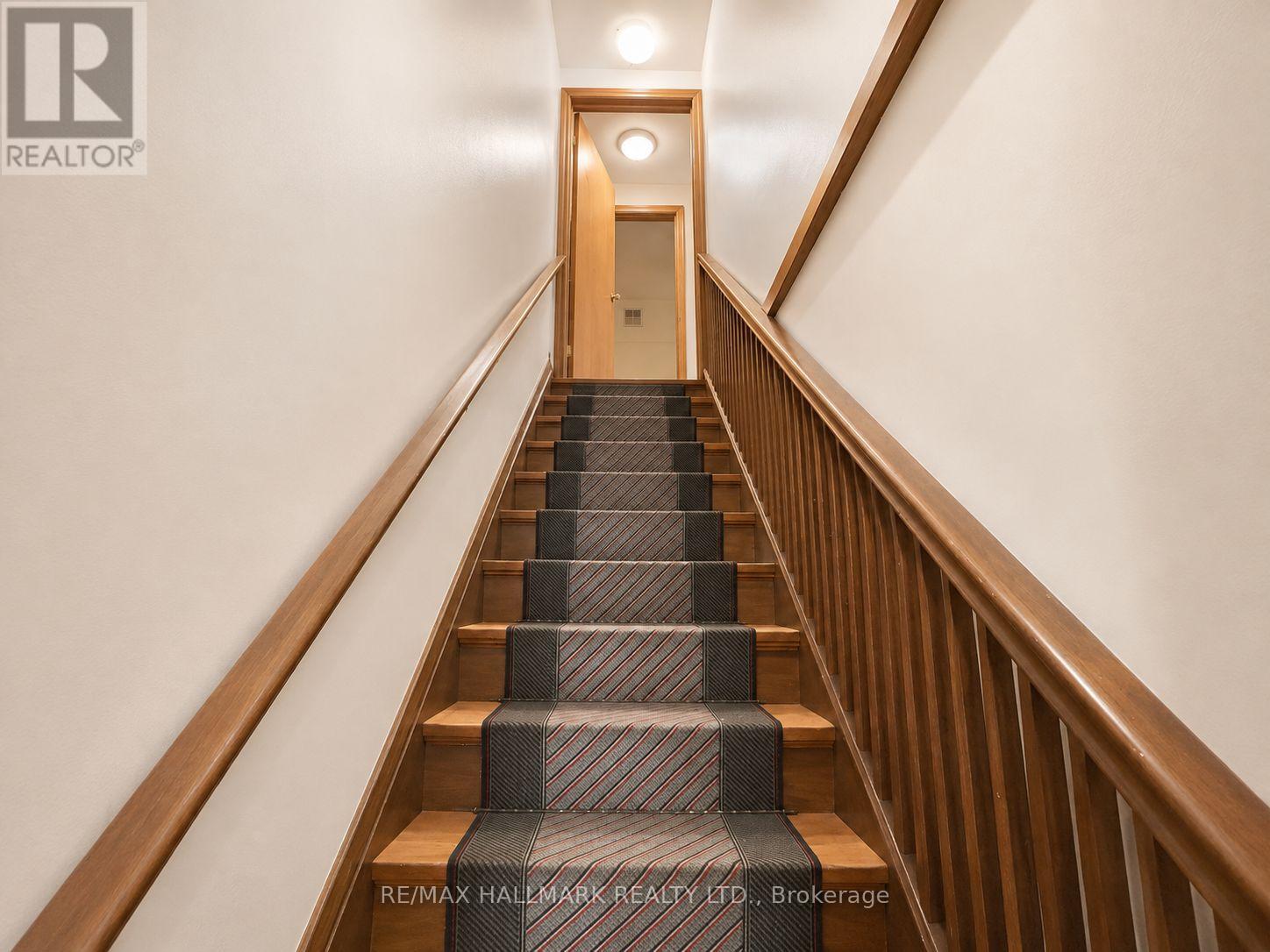 Apt 3 - 338 Vaughan Road, Toronto, Ontario M6C 2N6 - Photo 2 - C13647888