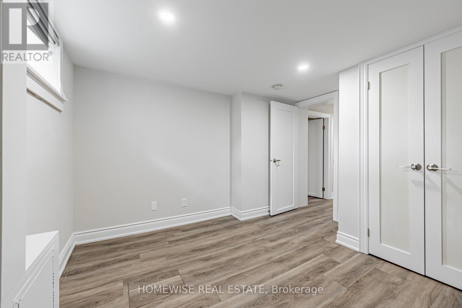 Lower - 68 Fairleigh Crescent, Toronto, Ontario M6C 3R9 - Photo 11 - C13647902