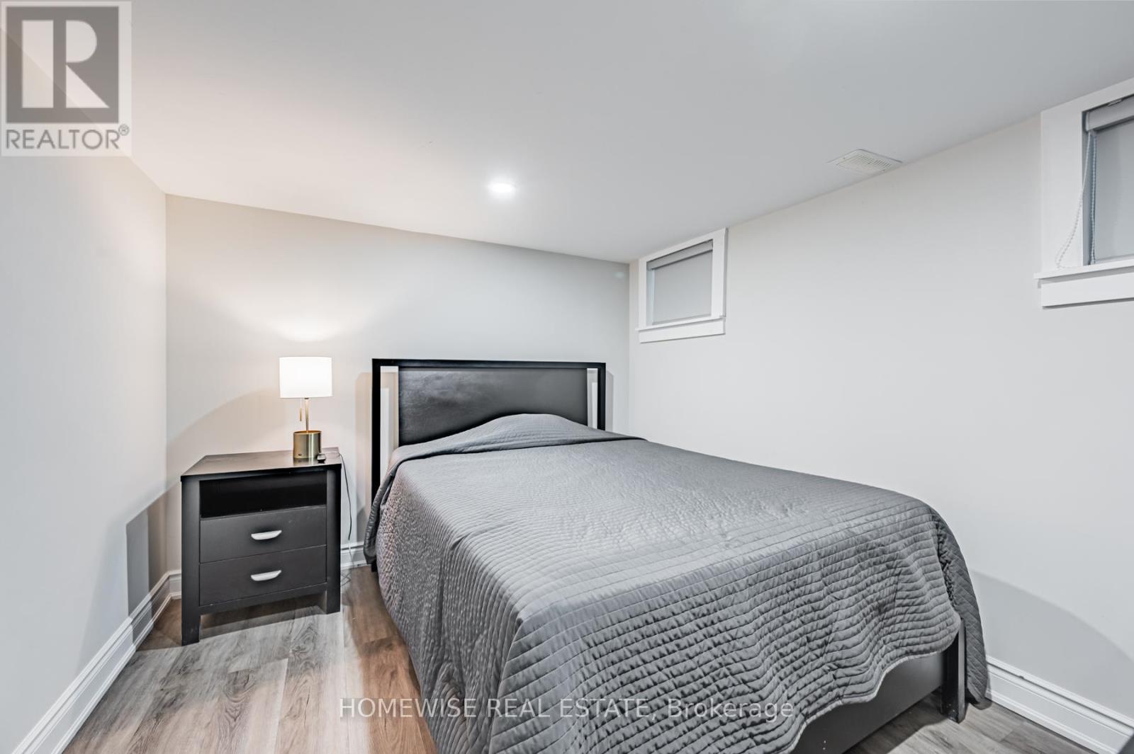 Lower - 68 Fairleigh Crescent, Toronto, Ontario M6C 3R9 - Photo 15 - C13647902