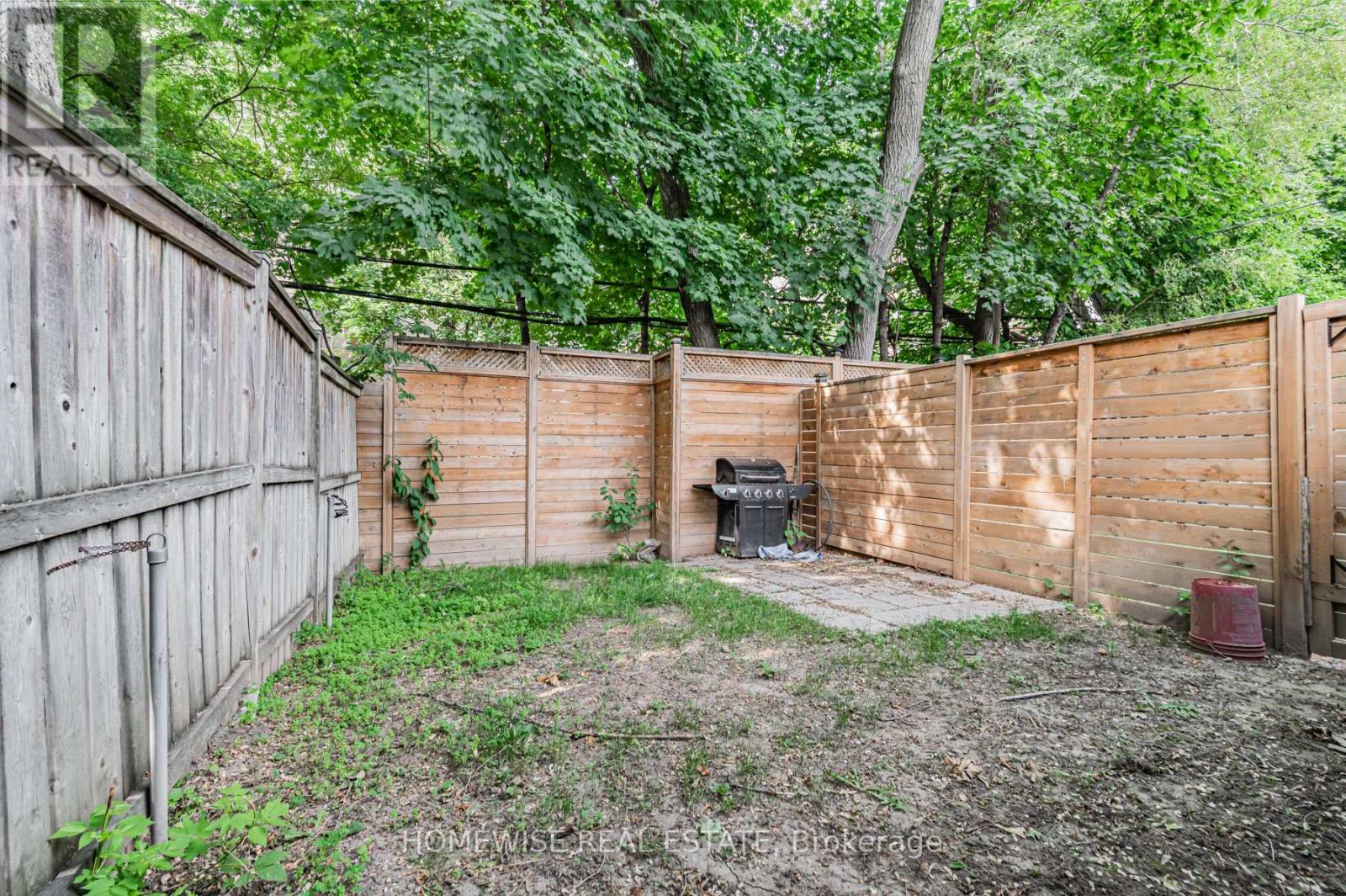Lower - 68 Fairleigh Crescent, Toronto, Ontario M6C 3R9 - Photo 17 - C13647902