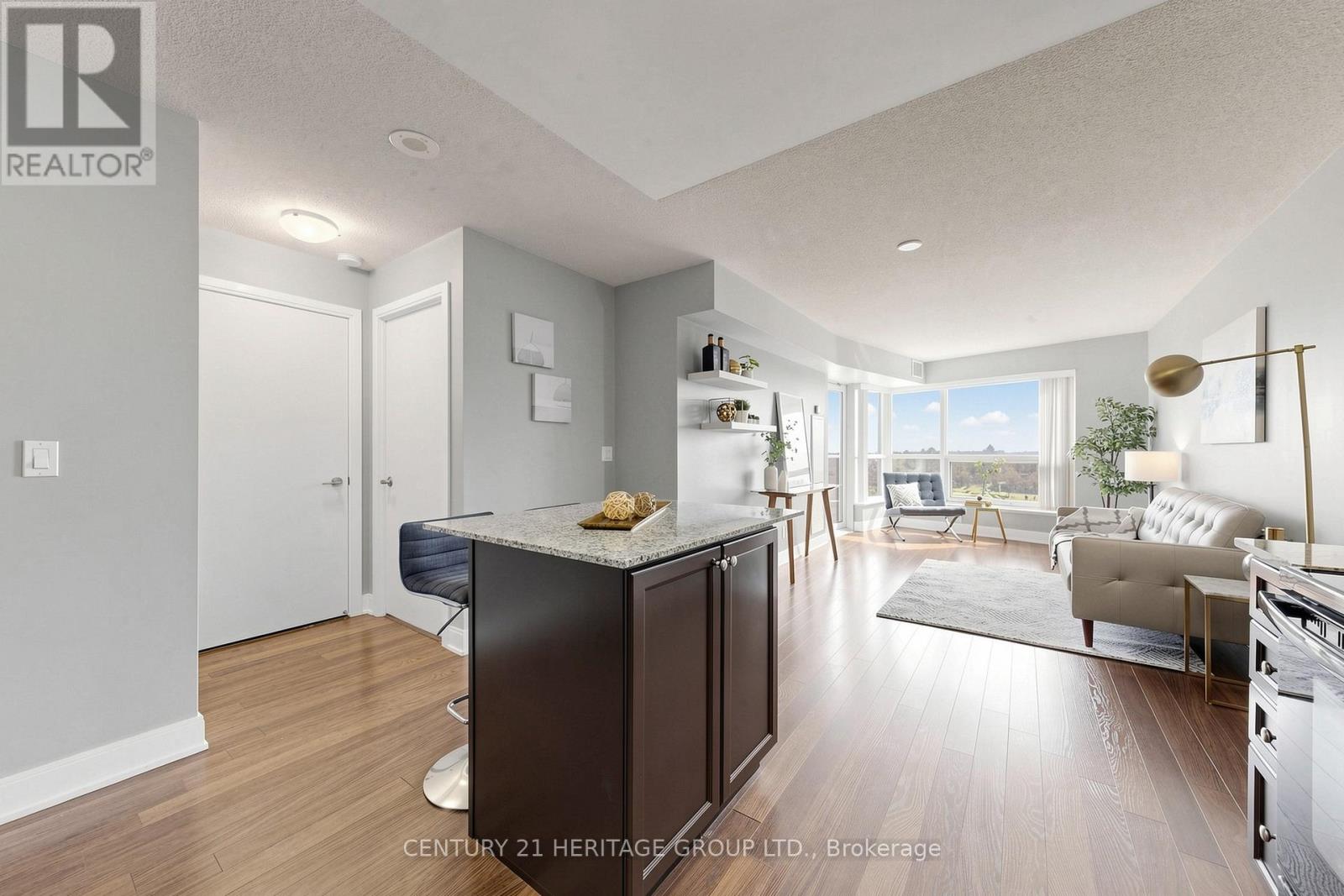 1216 - 135 Village Green Square, Toronto (Agincourt South-Malvern West), Ontario  M1S 0G4 - Photo 13 - E13647906