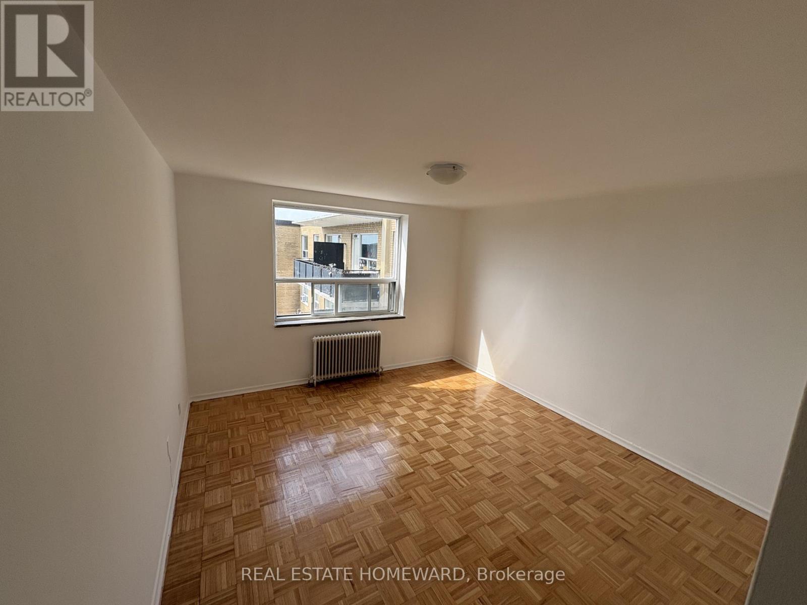 707 - 1765 Lawrence Avenue E, Toronto, Ontario  M1R 2X8 - Photo 5 - E13647908