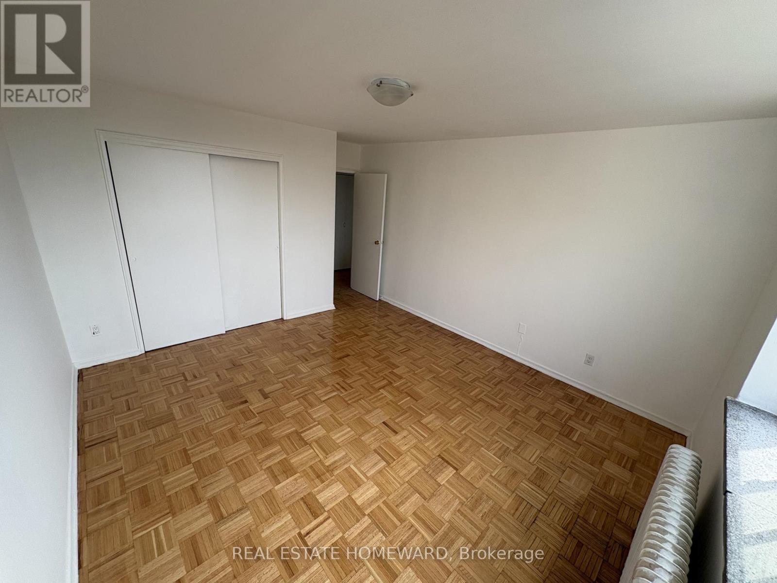 707 - 1765 Lawrence Avenue E, Toronto, Ontario  M1R 2X8 - Photo 6 - E13647908