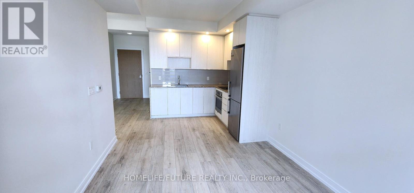2805 - 225 Village Green Square, Toronto, Ontario  M1S 0N4 - Photo 3 - E13647940