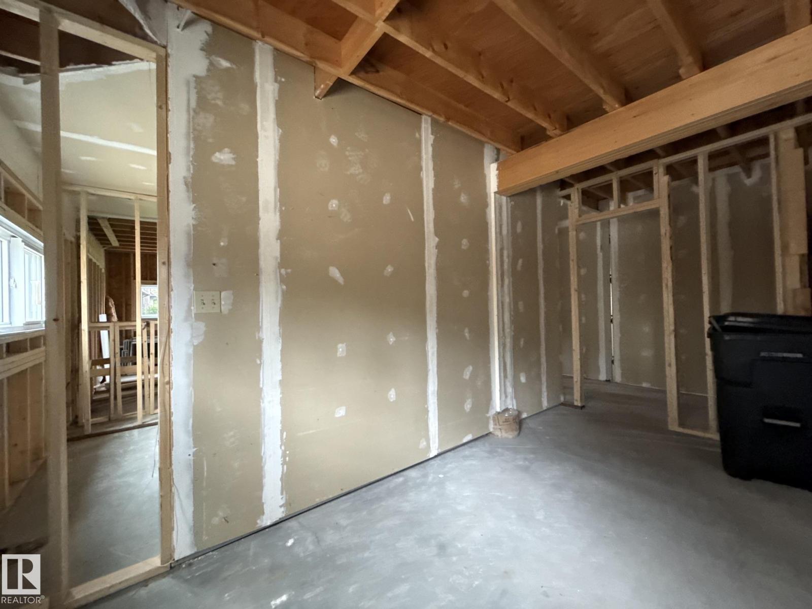 8732 101 Av Nw, Edmonton, Alberta  T5H 0A9 - Photo 73 - E4502512