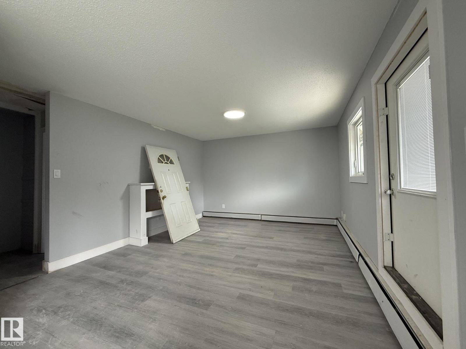 8732 101 Av Nw, Edmonton, Alberta  T5H 0A9 - Photo 9 - E4502512