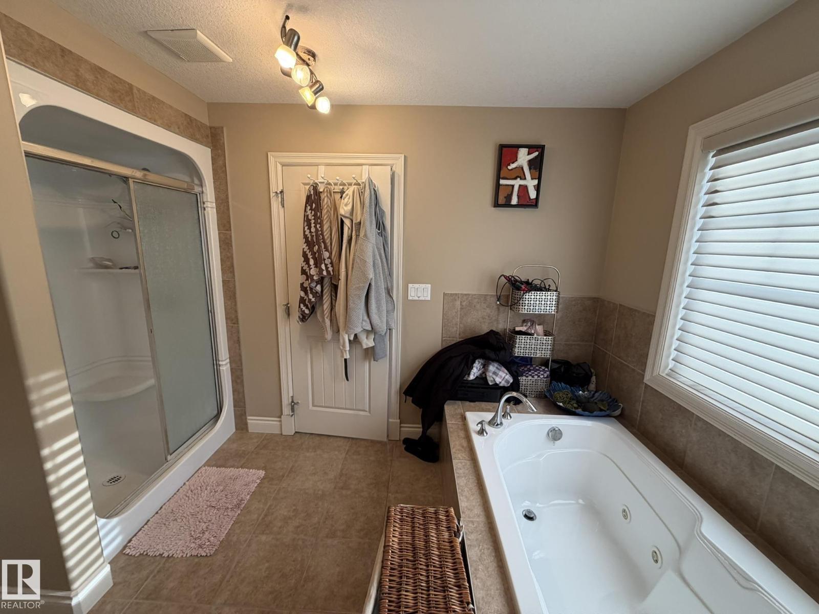 551 Stewart Cr Sw, Edmonton, Alberta  T6X 0A8 - Photo 15 - E4502513