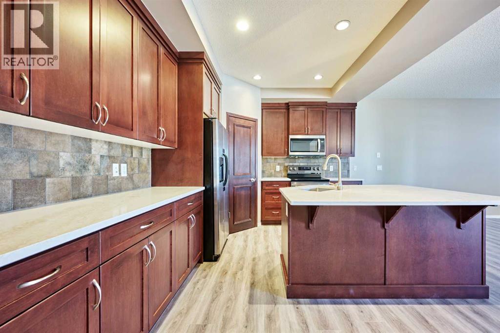 789 Panatella Boulevard NW, Calgary, Alberta  T3P 1E5 - Photo 7 - A2334023