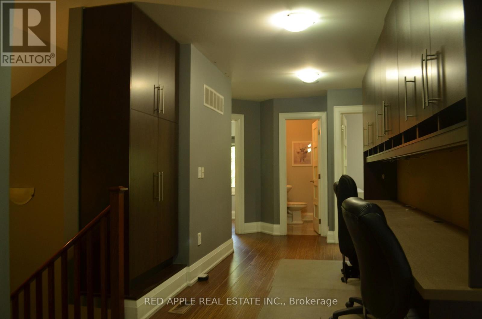 71 Main Street S, Newmarket (Central Newmarket), Ontario  L3Y 3Y5 - Photo 10 - N13647860