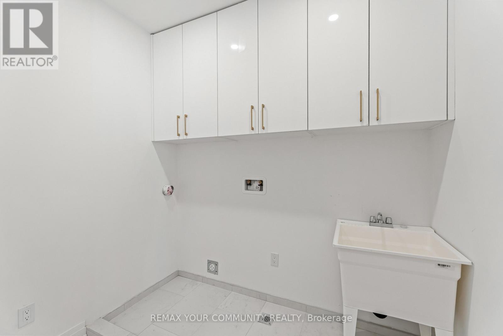 42 Globemaster Lane, Richmond Hill (Oak Ridges), Ontario  L4E 1H4 - Photo 29 - N13647904