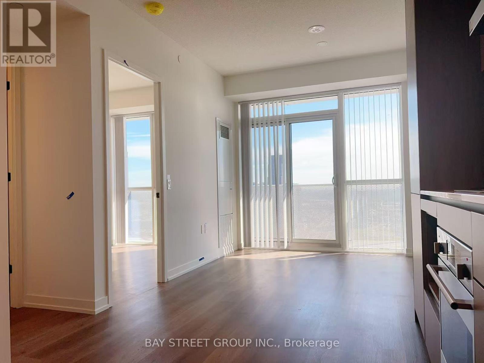 4208 - 28 Interchange Way, Vaughan, Ontario  L4K 0P8 - Photo 4 - N13647924