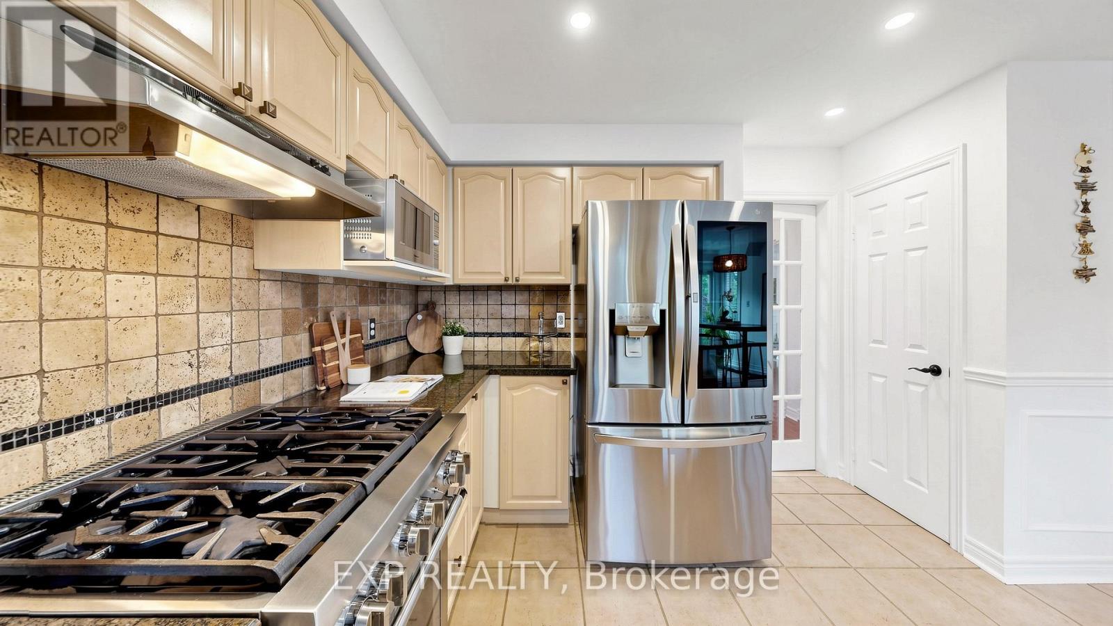 16 Curry Crescent, Halton Hills, Ontario  L7G 5L4 - Photo 13 - W13647866