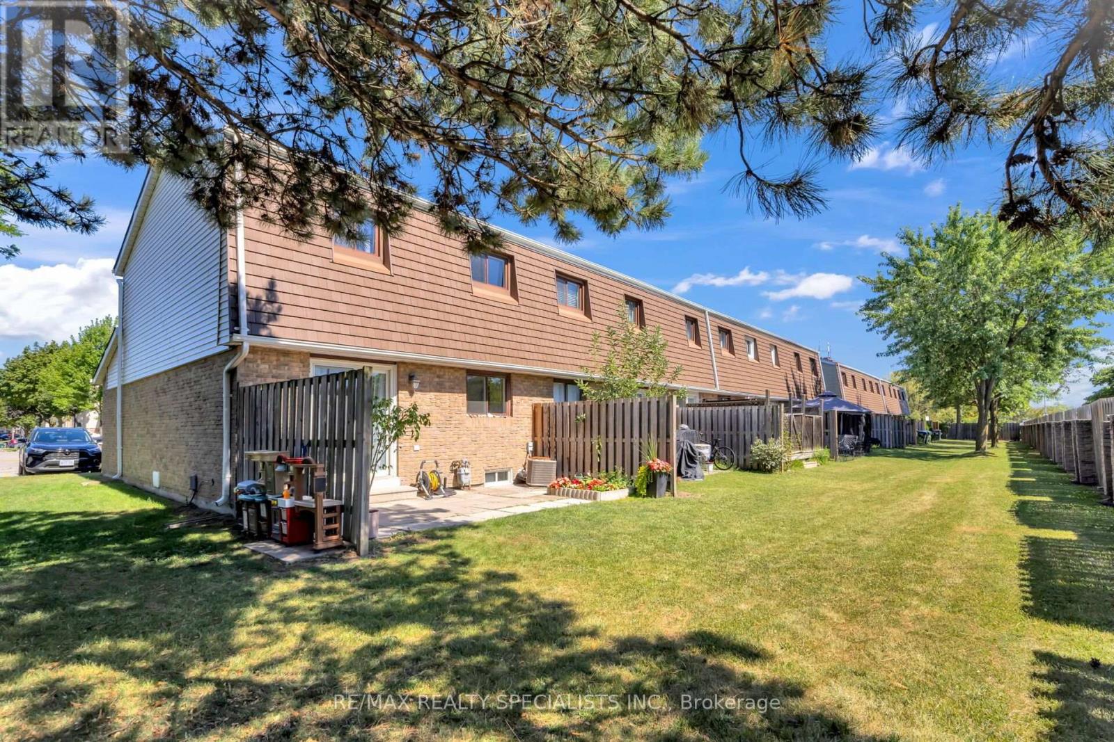 155 Enderby Crescent, Brampton, Ontario  L6T 4C7 - Photo 41 - W13647176