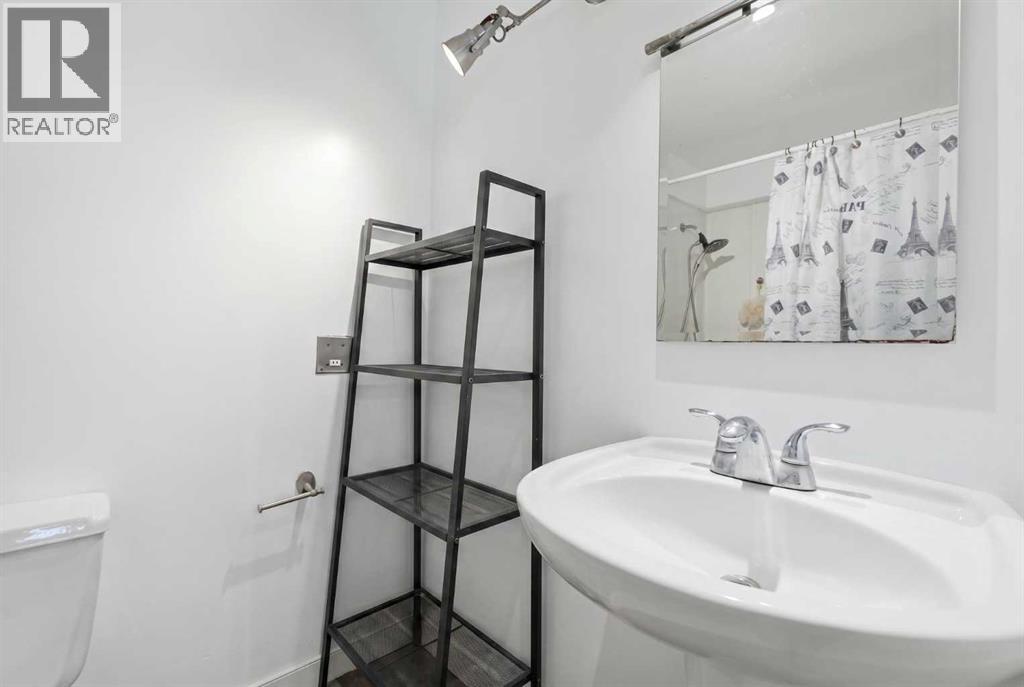 416 Pinemont Gate Ne, Calgary, Alberta  T1Y 2R6 - Photo 13 - A2310911