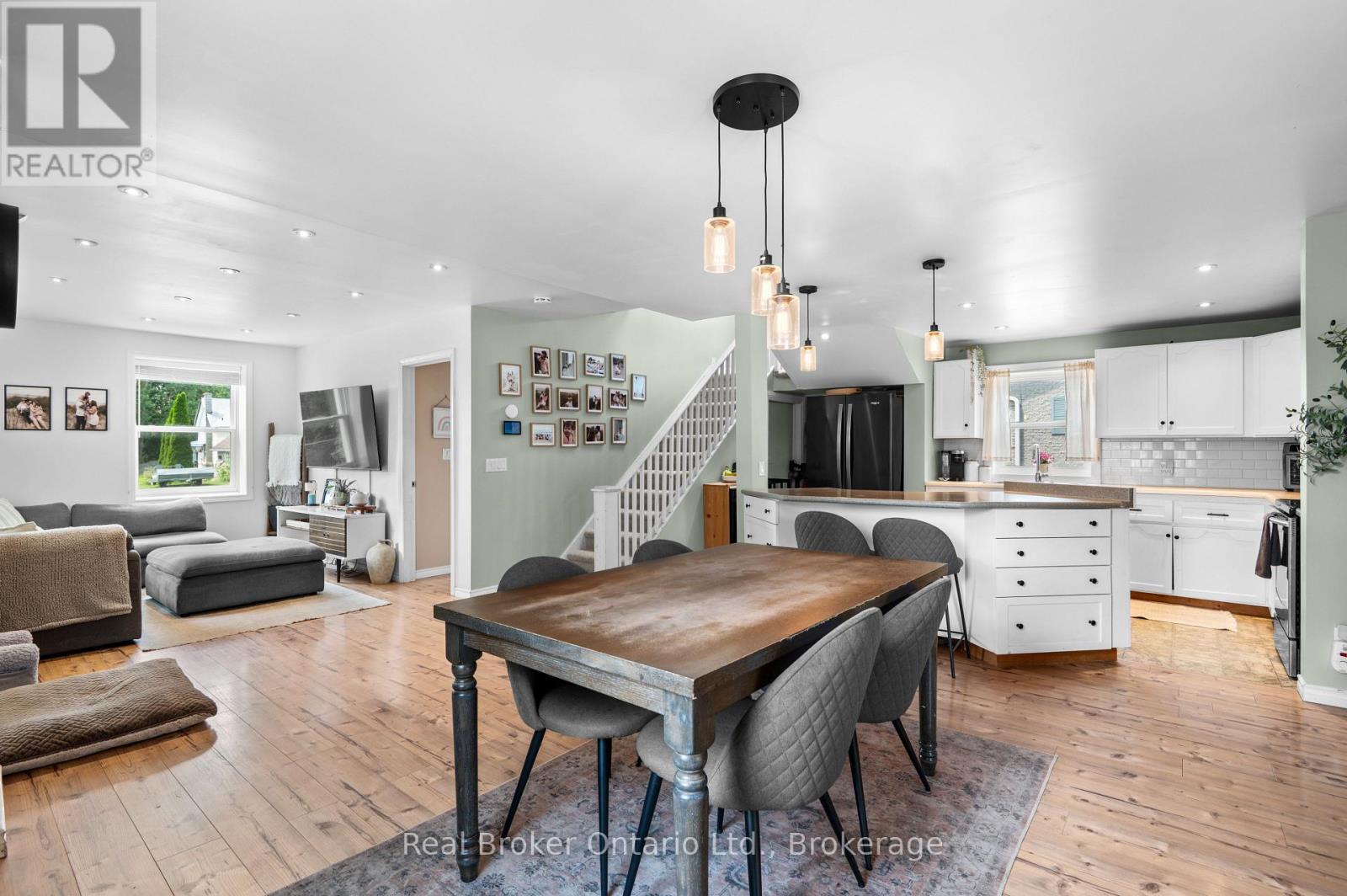 1 Wall Street, South Bruce, Ontario  N0G 2S0 - Photo 6 - X13647828
