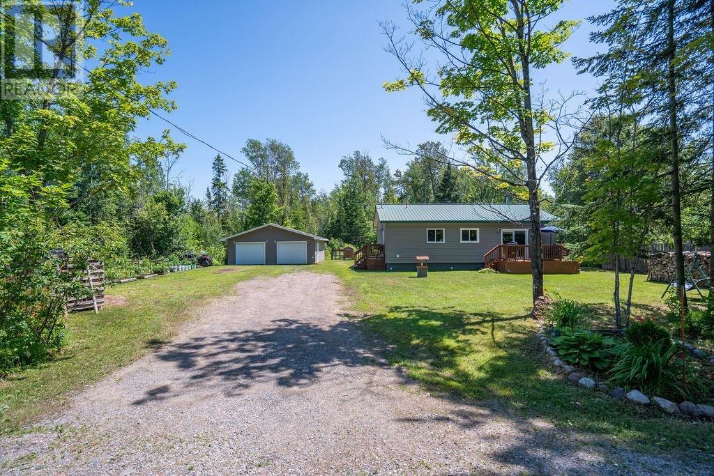38 Humphrey Cir, Goulais River, Ontario  P0S 1E0 - Photo 2 - SM261941
