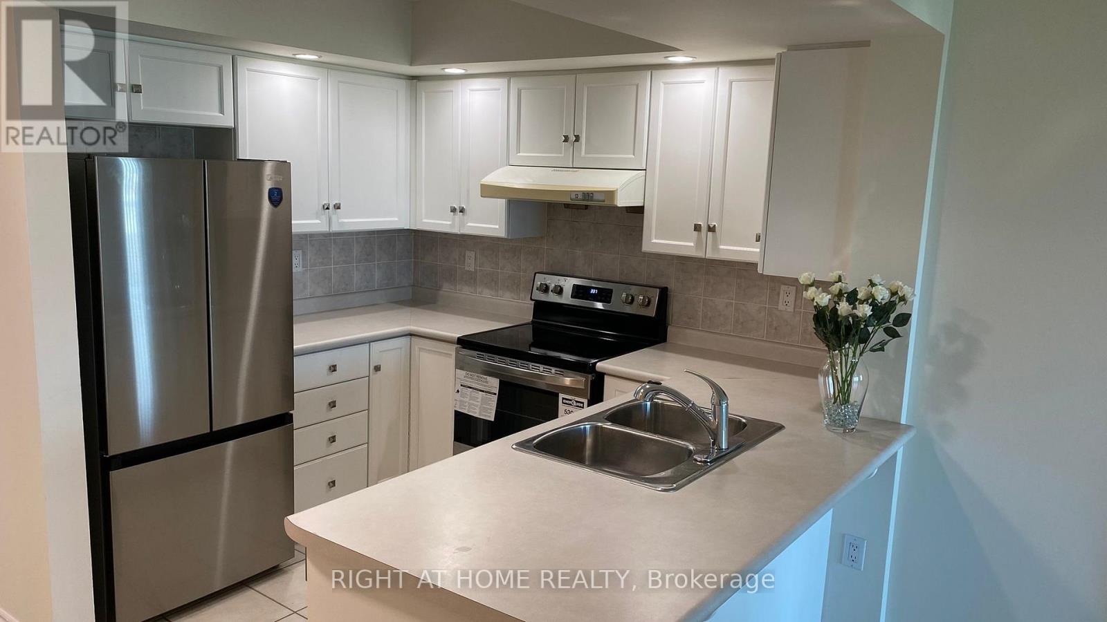 2133 - 125 Omni Drive, Toronto, Ontario M1P 5A9 - Photo 16 - E13106628
