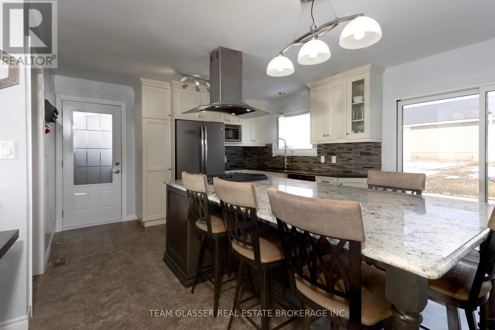 49728 Lyons Line Road, Malahide, Ontario  N0L 2J0 - Photo 15 - X12978400