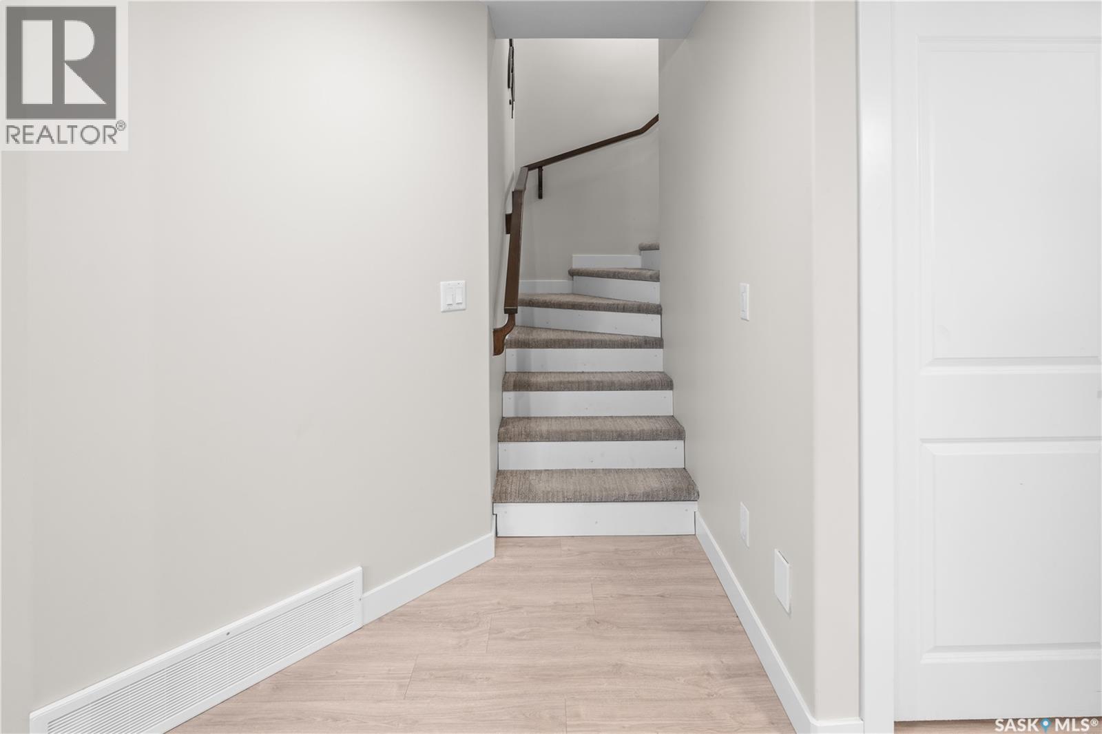 1231 Pringle Way, Saskatoon, Saskatchewan  S7T 1C9 - Photo 40 - SK044814