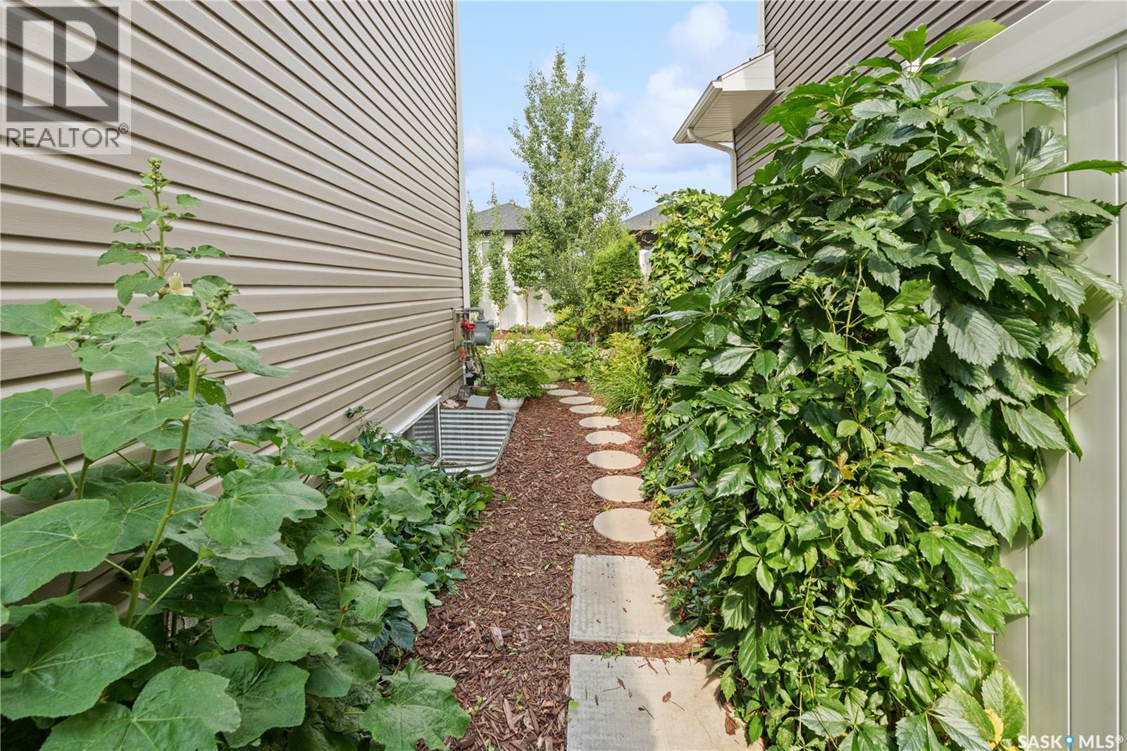 1231 Pringle Way, Saskatoon, Saskatchewan  S7T 1C9 - Photo 57 - SK044814