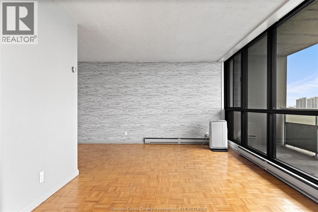 111 Riverside Drive Unit# 903, Windsor, Ontario N9A 2S6 - Photo 10 - 26018793