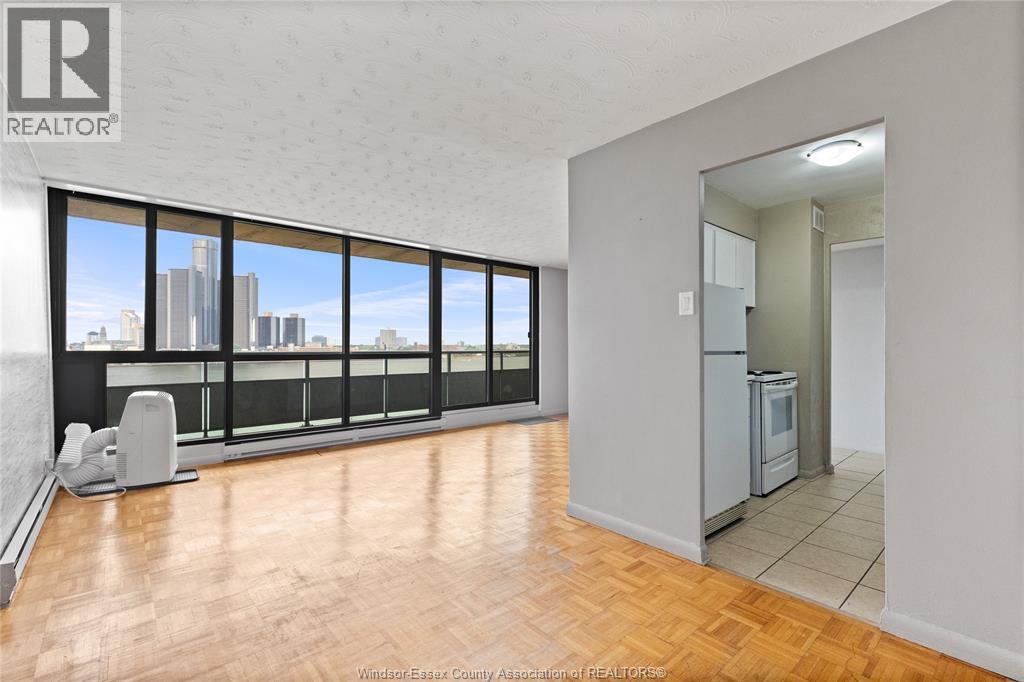 111 Riverside Drive Unit# 903, Windsor, Ontario N9A 2S6 - Photo 8 - 26018793