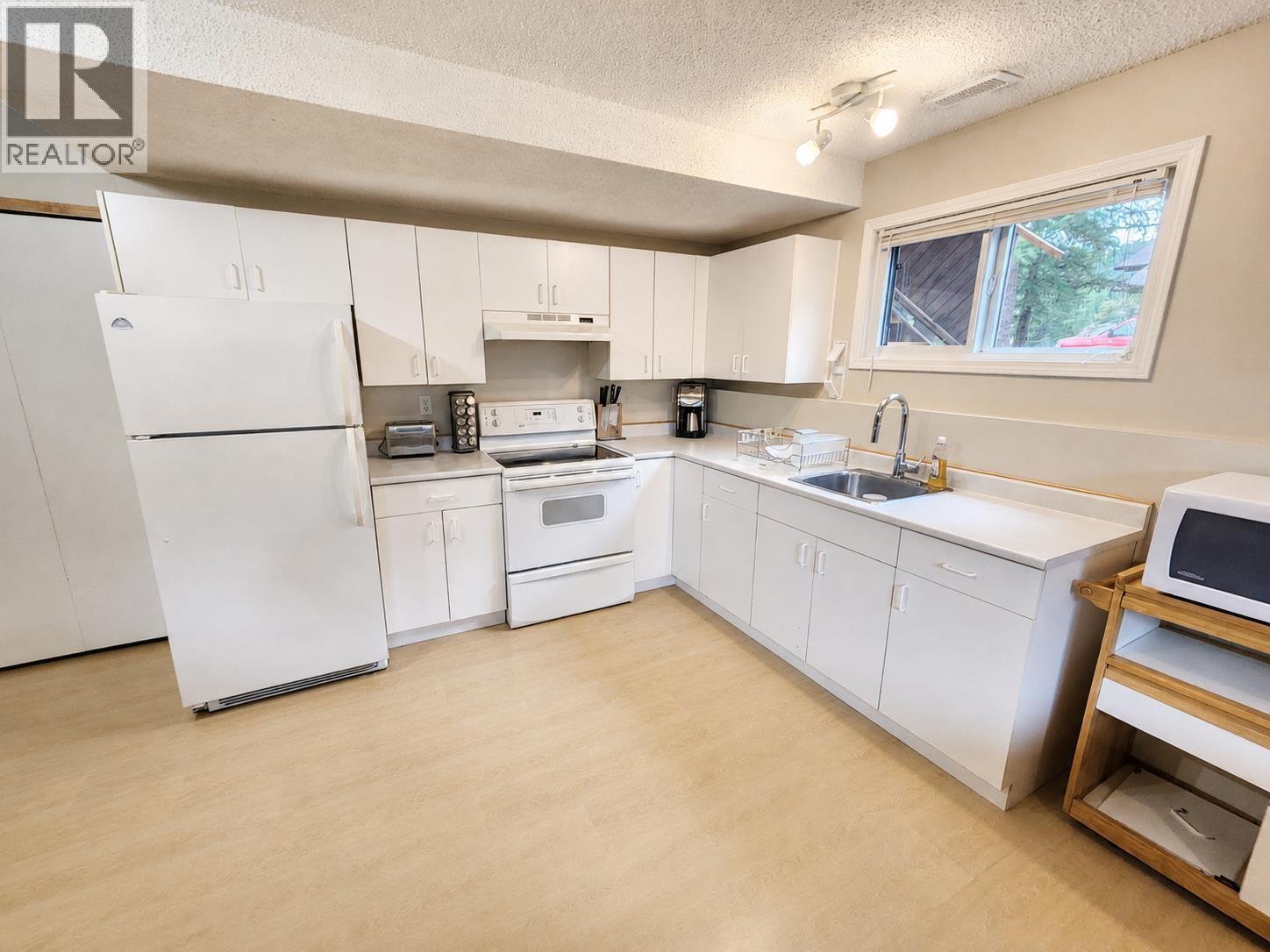 3696 Rosia Road, Prince George, British Columbia  V2K 4Y6 - Photo 24 - R3152794