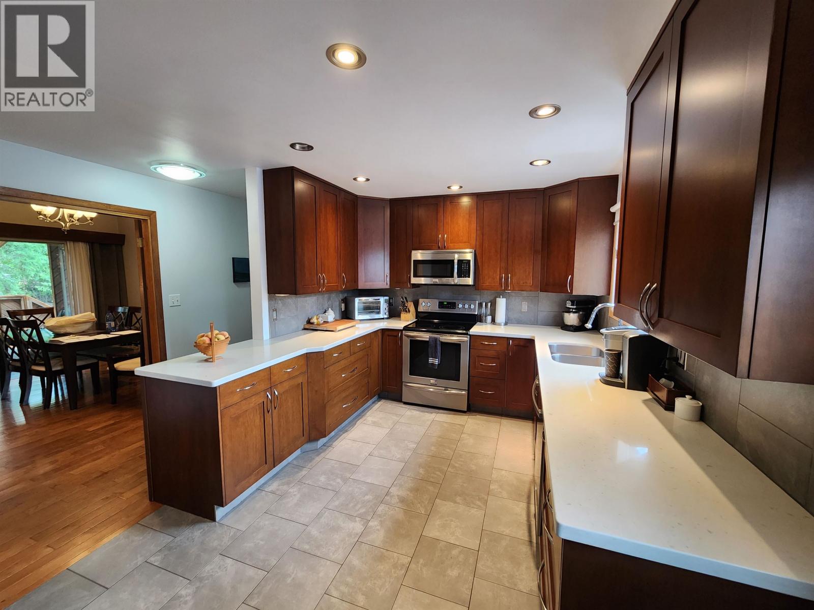 3696 Rosia Road, Prince George, British Columbia  V2K 4Y6 - Photo 6 - R3152794