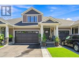 11 DANDURAND COURT, Grimsby, Ontario