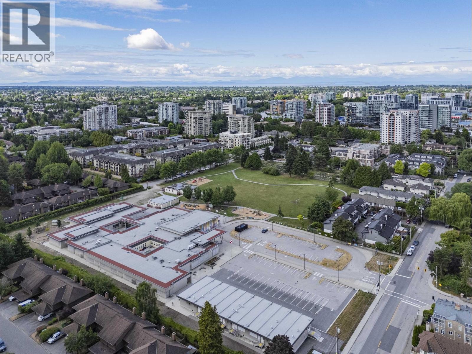 1601 9099 Cook Road, Richmond, British Columbia  V6Y 0G5 - Photo 5 - R3153598