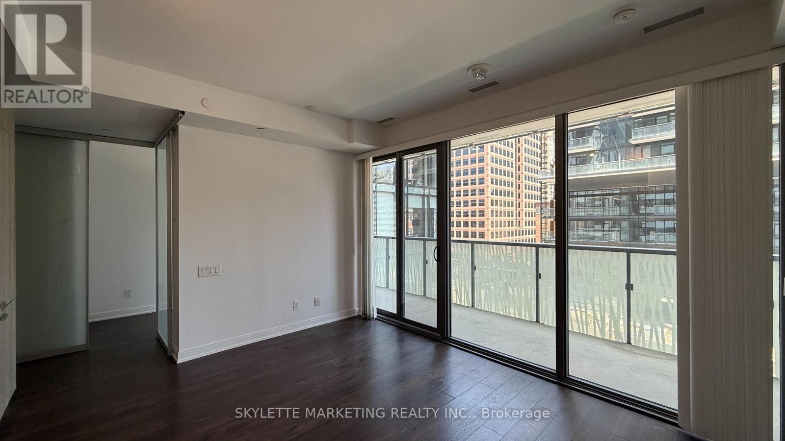 612 - 50 Charles Street E, Toronto, Ontario  M4Y 0C3 - Photo 2 - C13647976