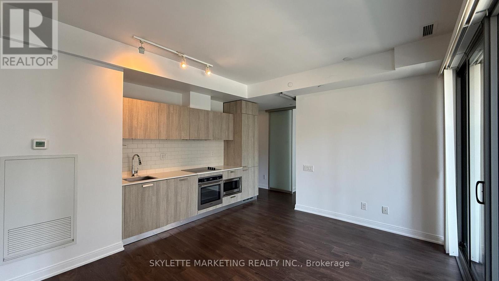 612 - 50 Charles Street E, Toronto, Ontario  M4Y 0C3 - Photo 4 - C13647976