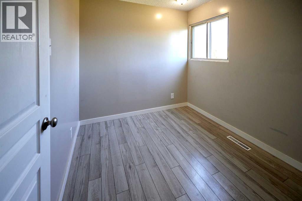 2501 13 Avenue N, Lethbridge, Alberta  T1H 4A4 - Photo 10 - A2307767