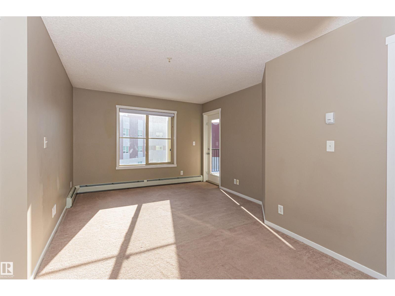 5816 Mullen Pl Nw, Edmonton, Alberta  T6R 0W3 - Photo 5 - E4502516