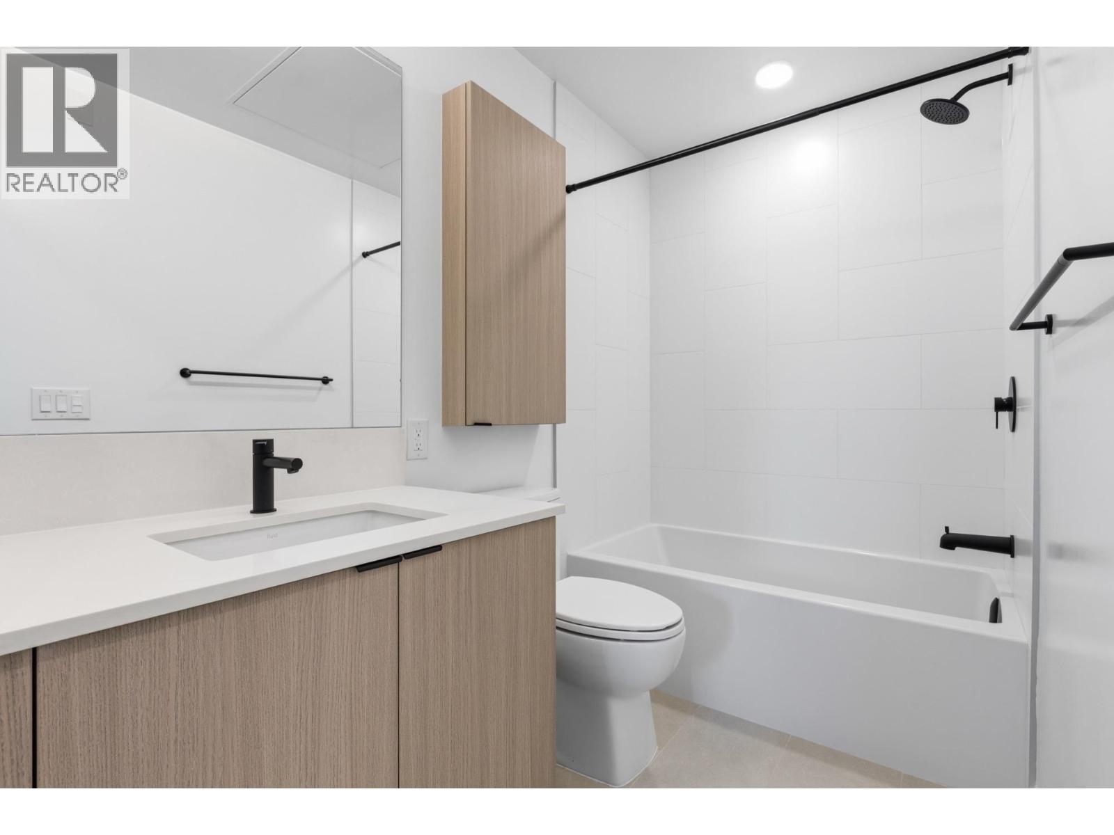 203 2268 E Broadway, Vancouver, British Columbia V5N 0L2 - Photo 11 - R3153539