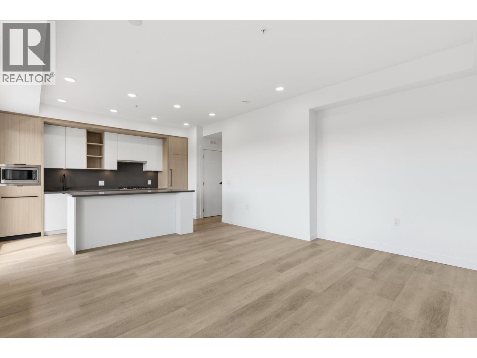 501 2268 E Broadway, Vancouver, British Columbia  V5N 0L2 - Photo 9 - R3153532