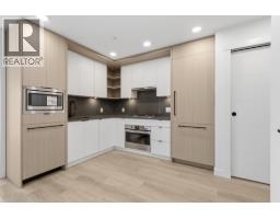 403 2268 E BROADWAY, Vancouver, British Columbia
