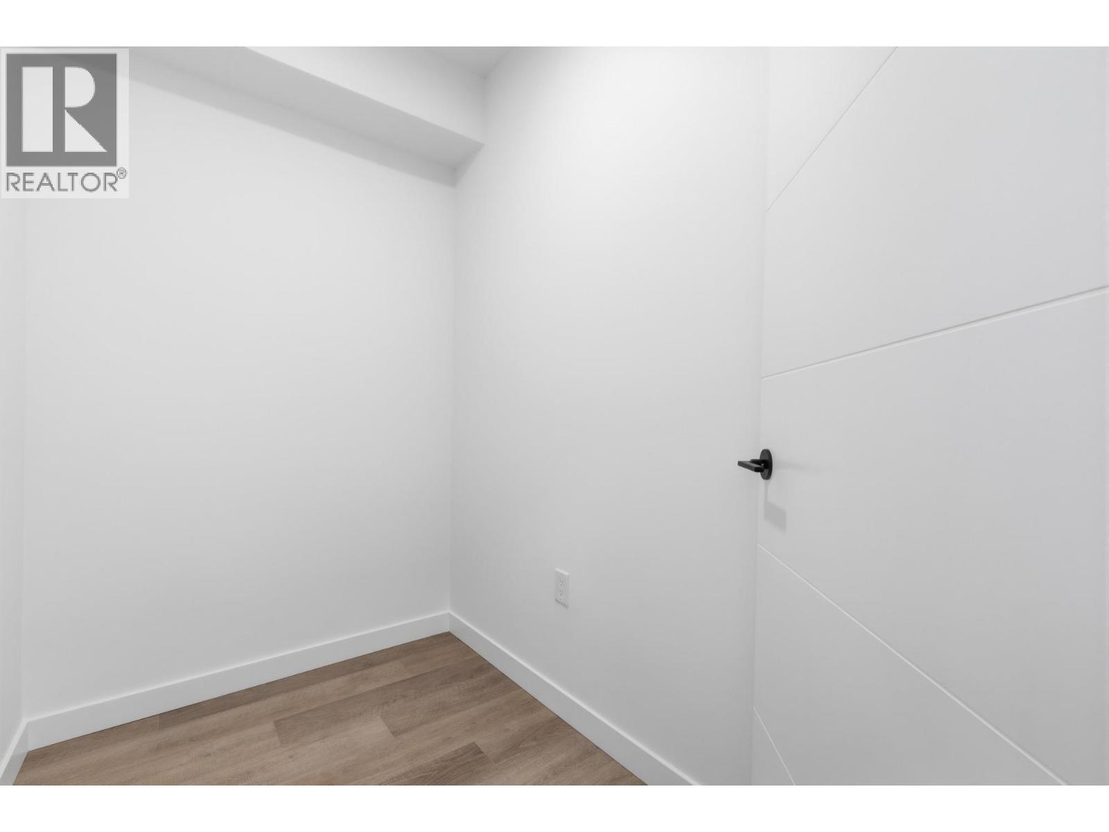 504 2268 E Broadway, Vancouver, British Columbia  V5N 0L2 - Photo 13 - R3153542