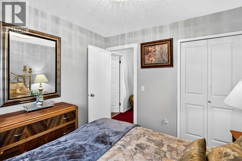 4726 44 Avenue NE, Calgary, Alberta  T1Y 3P1 - Photo 27 - A2333142