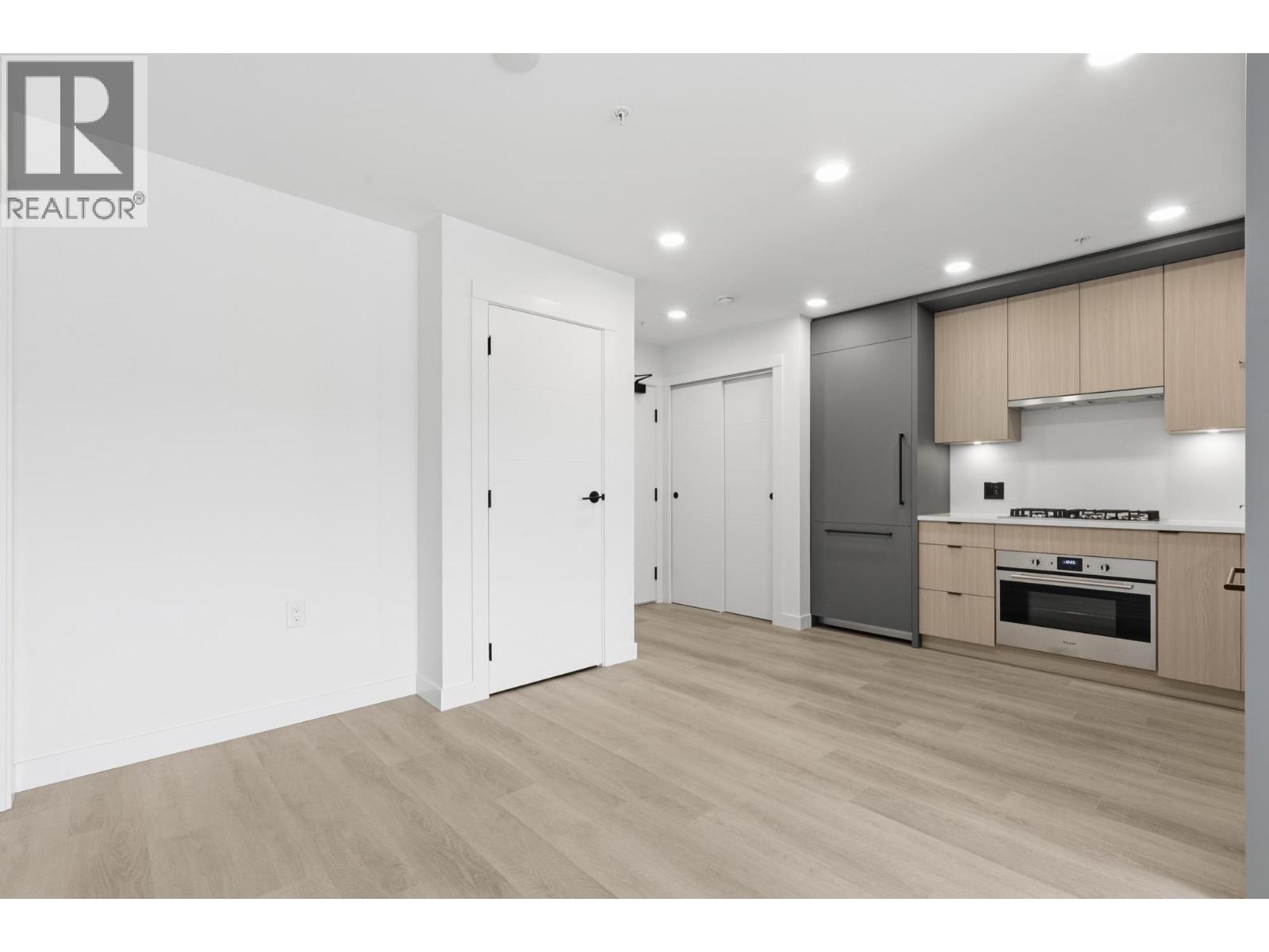 507 2268 E Broadway, Vancouver, British Columbia V5N 0L2 - Photo 4 - R3153543
