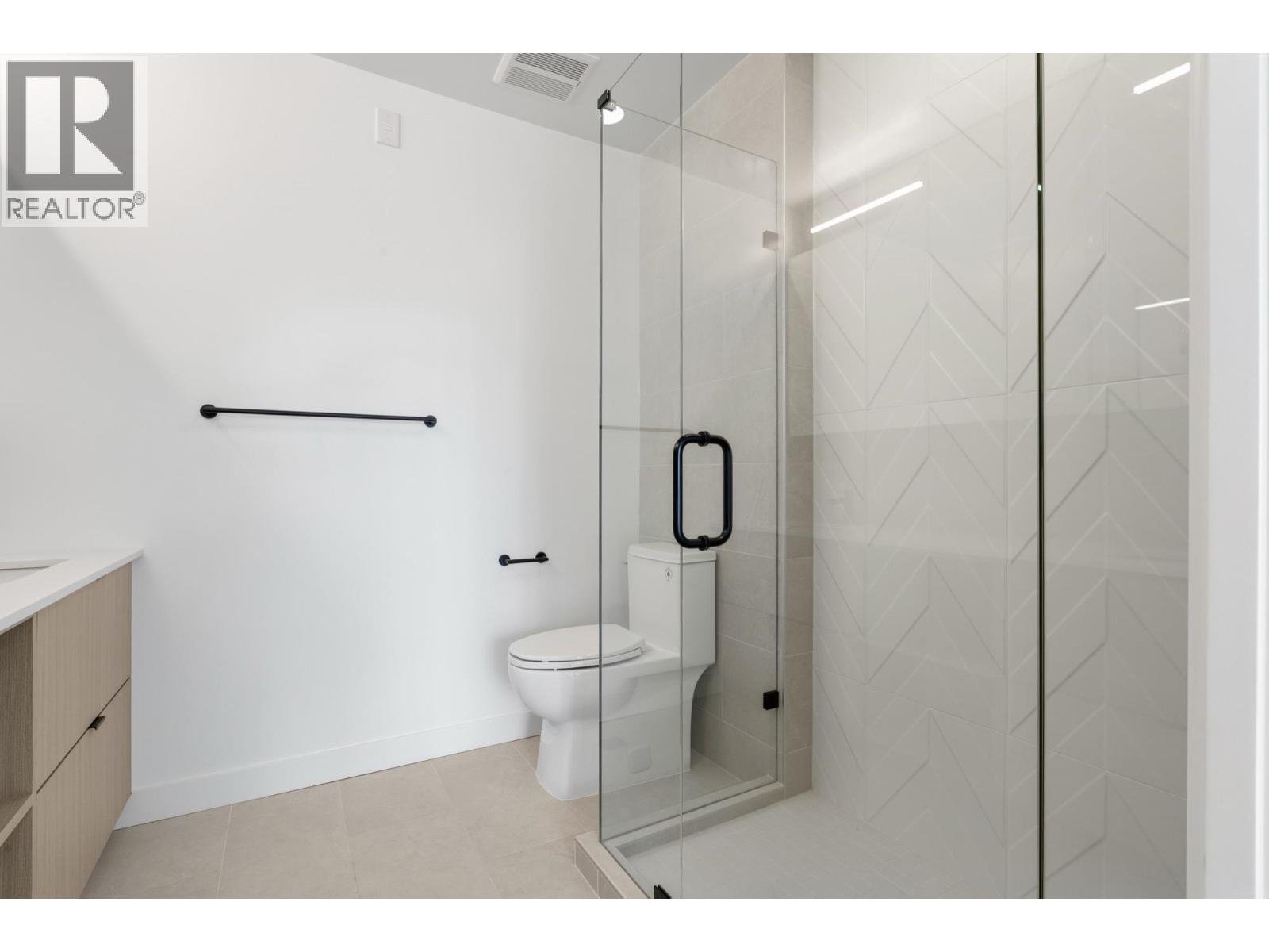 302 2268 E Broadway, Vancouver, British Columbia V5N 0L2 - Photo 10 - R3153541