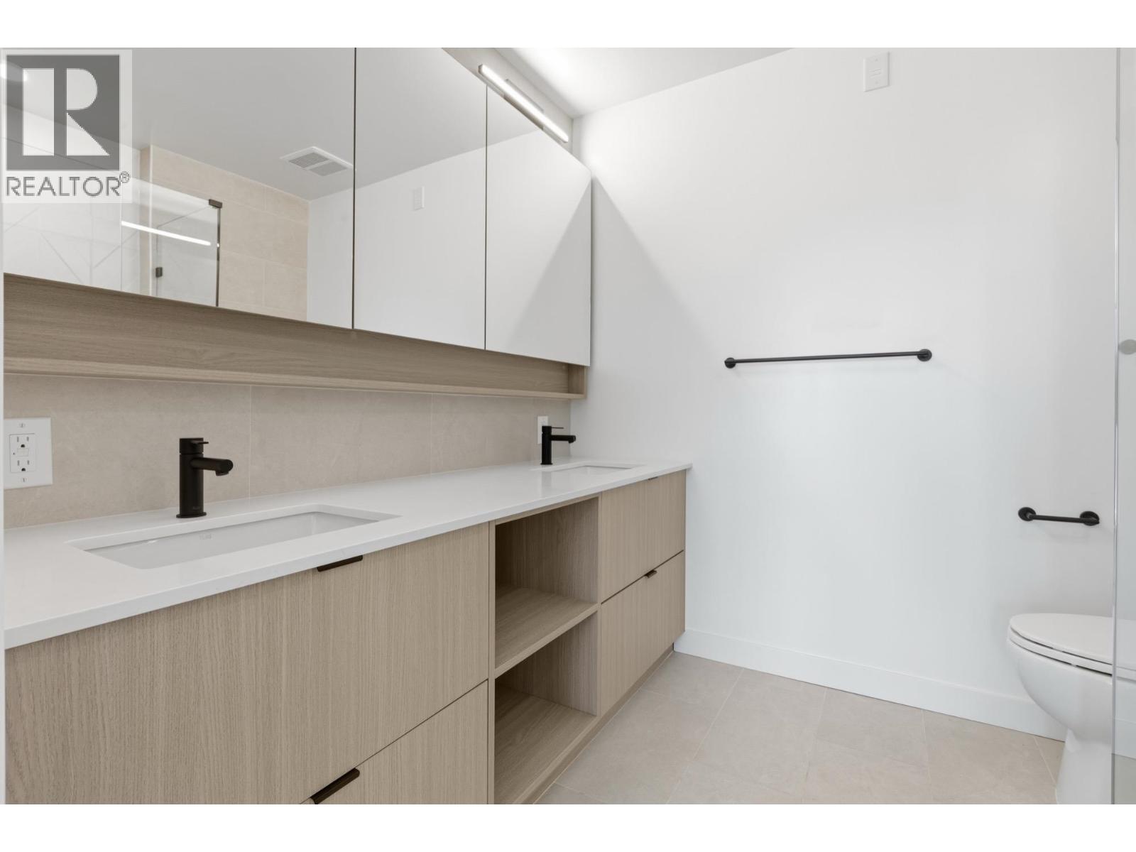 302 2268 E Broadway, Vancouver, British Columbia V5N 0L2 - Photo 11 - R3153541